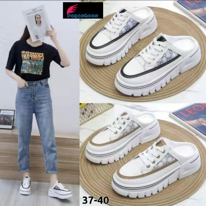 Sneakers Import Bustong Wanita CG880