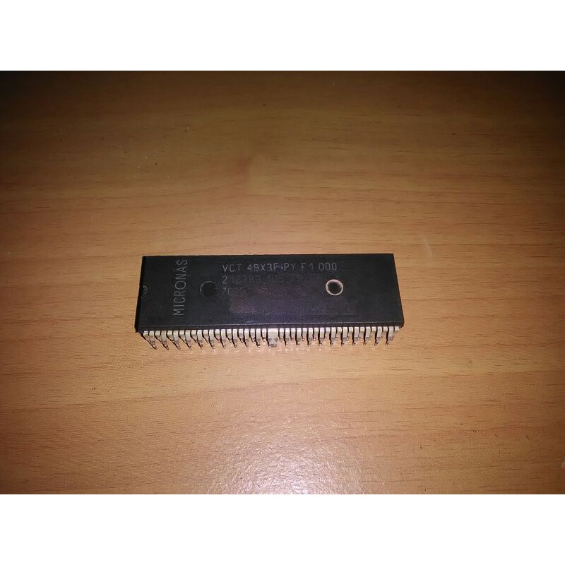 ic MICRONAS VCT 49X3F PY F1 000