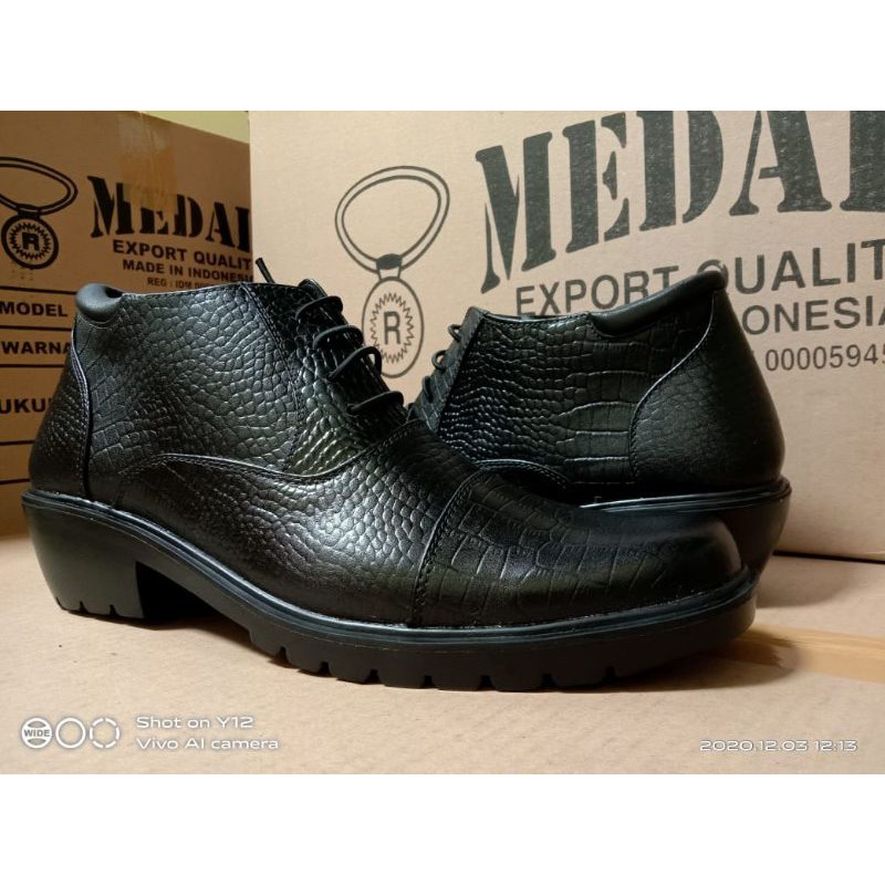 SEPATU KULIT ASLI PRIA MEDALI PDH SEMI BOOTS POLRI TNI SECURITY SATPAM KERJA DINAS KANTOR PNS ASN PEGAWAI