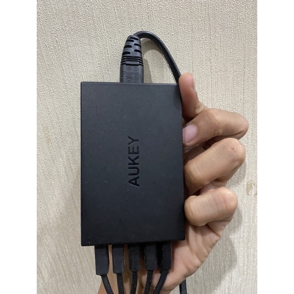 Aukey charger usb fast charging 5 slot usb