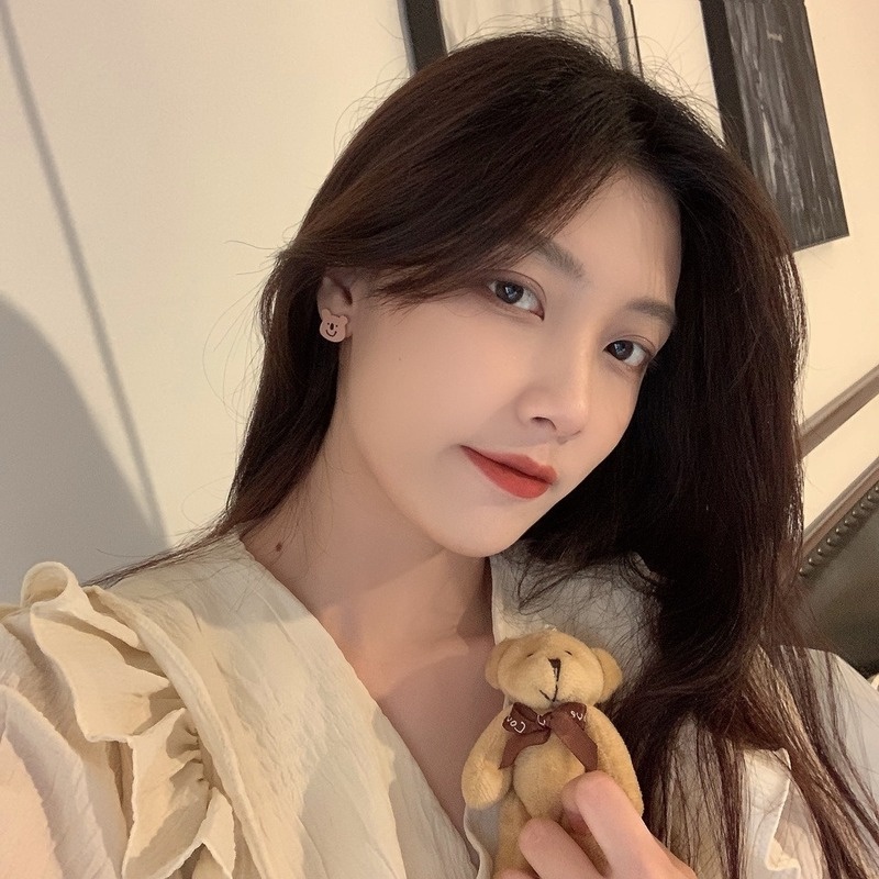 S925 Silver Needle Cute Cartoon Smiling Bear Earrings Fun Personality Simple Sweet Girl Earrings Fashion Accessories Sexy Girl Jewelry