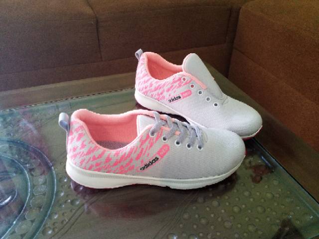 RESTOCK Sport Sneakers Shoes | Casual Sneakers Shoes | Sepatu Sneakers Wanita Korea Fashion | Sepatu Wanita Sneakers Kets Bertali Kasual HPD480