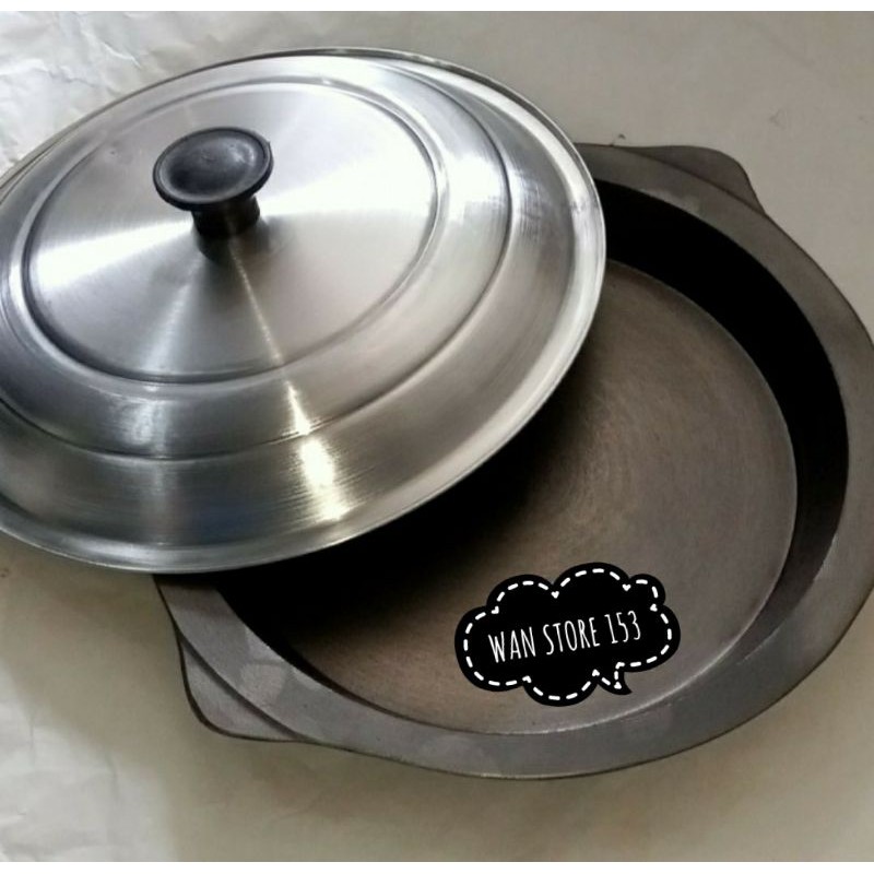 Wajan cetakan martabak manis bulat anti lengket besi cor 18 cm