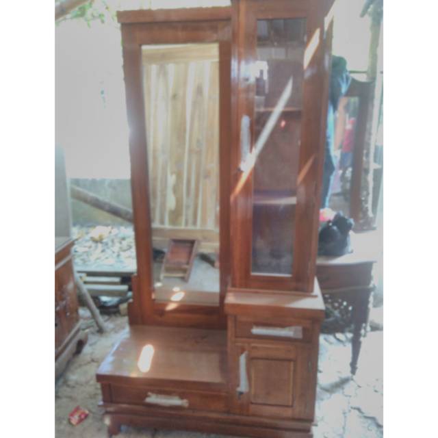 Meja rias jati kaca panjang