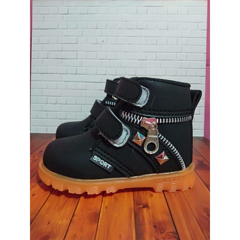Sepatu Boot Anak Laki Laki model tali perkat 2 vareasi seleting/ Sepatu Anak Laki Laki