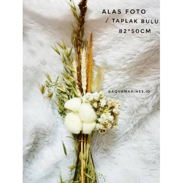 Alas foto bulu / taplak bulu putih / alas bulu / taplak meja bulu