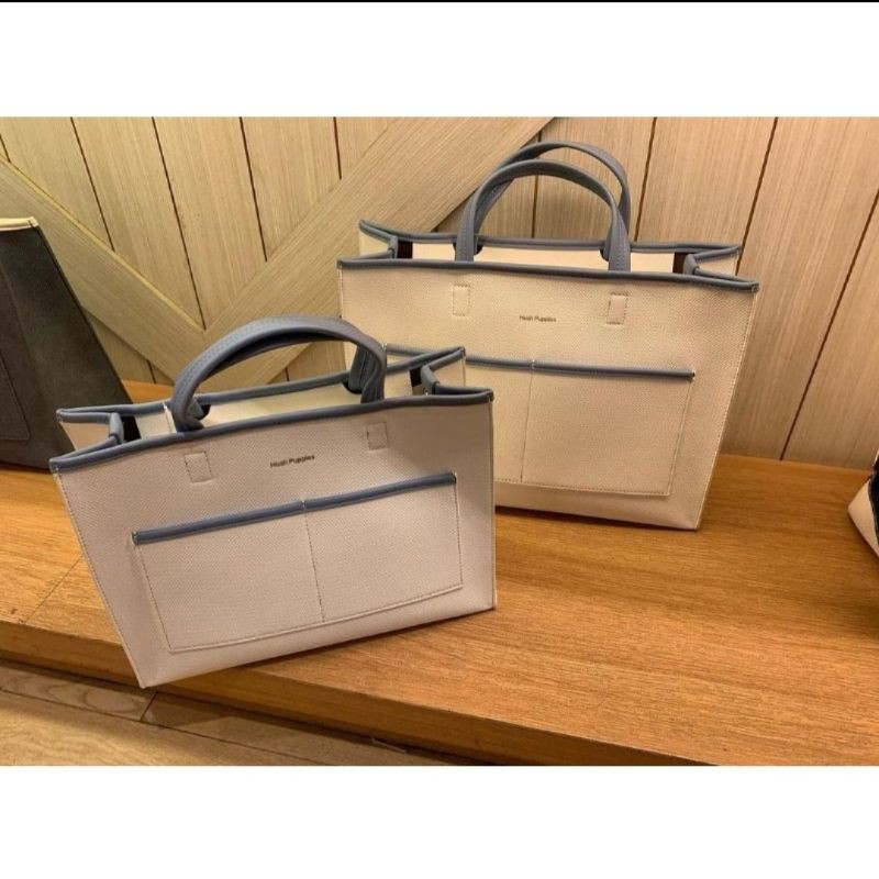 duffy handled size L by hush puppies