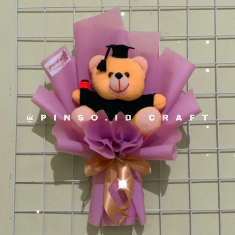 

buket boneka wisuda/buket wisuda/buket boneka wisuda murah/buket boneka/buket boneka murah