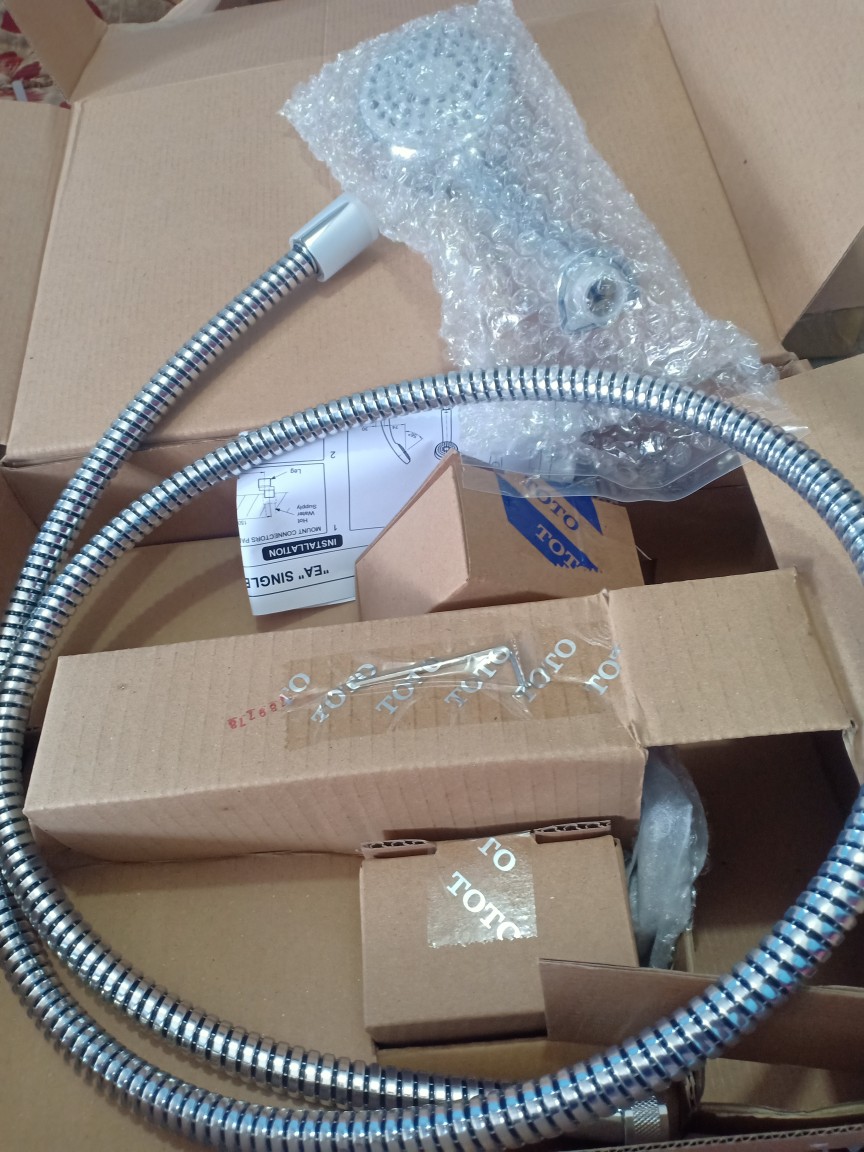 Shower Keran Panas Dingin Kamar Mandi Toto