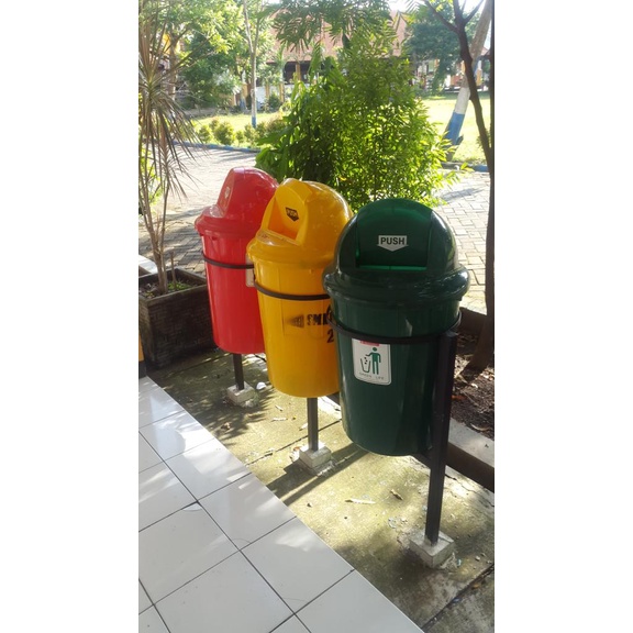 MASPION TEMPAT SAMPAH APOLLO DUSTBIN 16 GALLON 60 Liter B T 320 outdoor