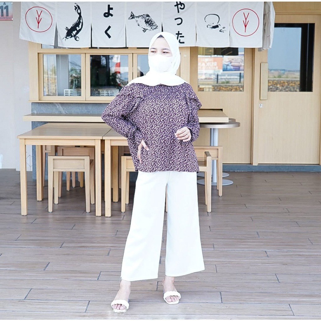 AFI - EC - Deroca Blouse-7