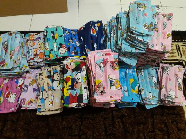 Masker anak harga per lusin