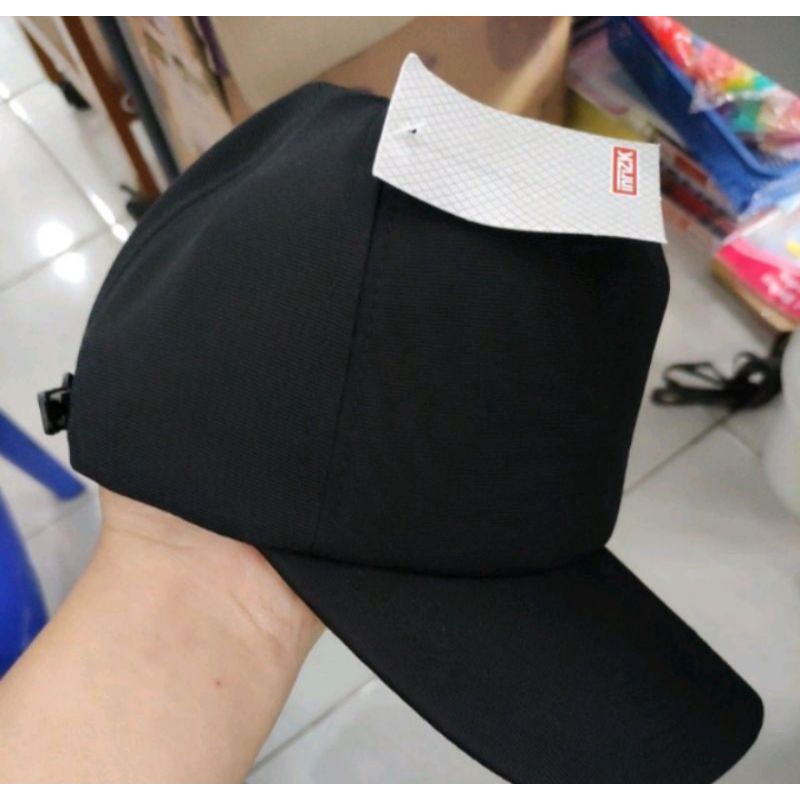 topi polos / topi hitam / topi bagus / topi fashion / topi cowok / topi cewek / topi murah