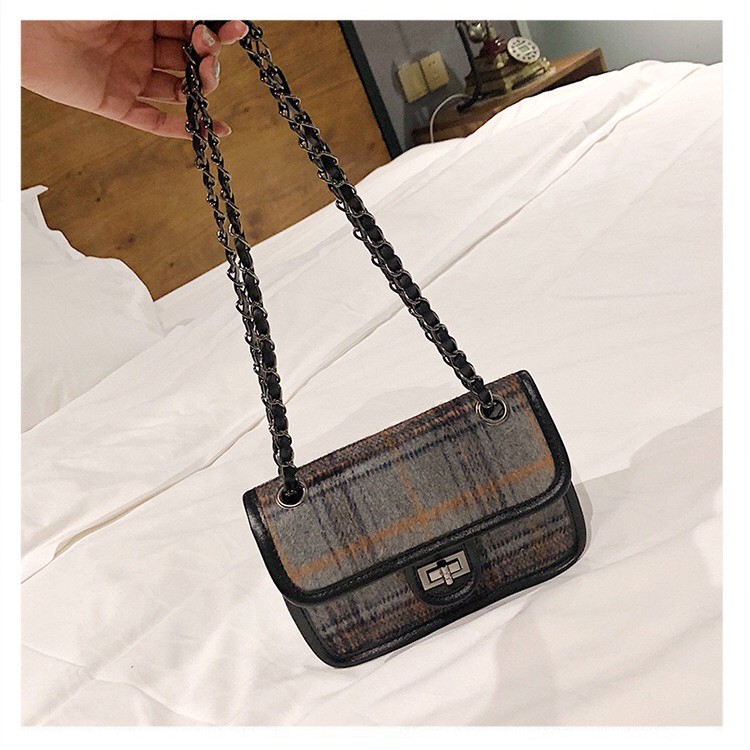 Plaid Slingbag Amanda korean Sling Bag korea motif kotak-kotak Wool winter korean style tas selempang mini