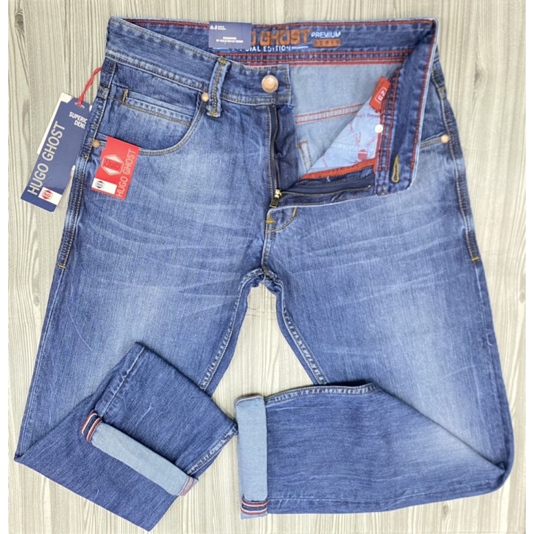 CELANA JEANS HUGO SLIM Fit
