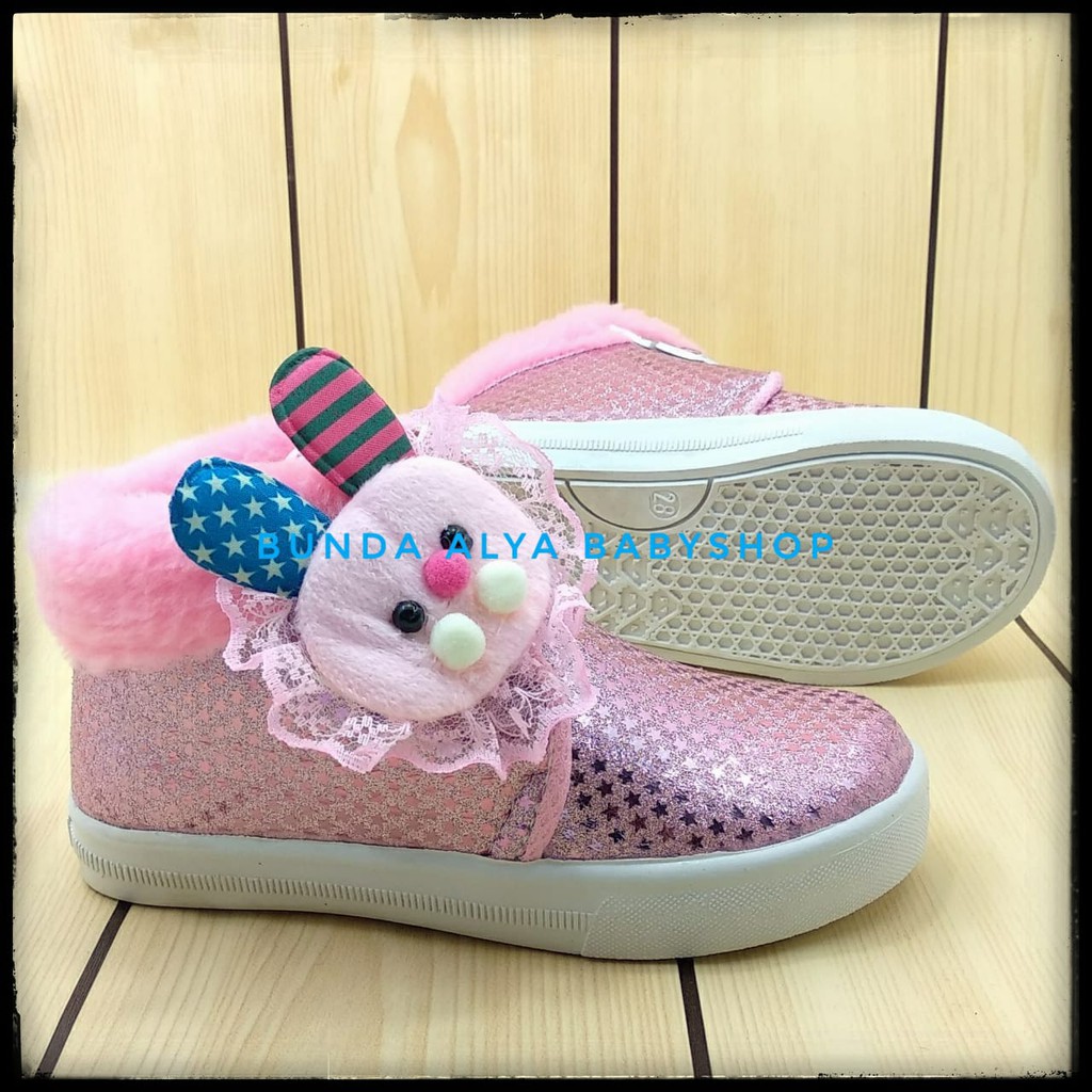 Sepatu Boots Anak Perempuan Usia  3 4 Tahun Size 28 - 30 PINK - Sepatu Anak Cewek Boots Kelinci Alas Karet Anti Licin