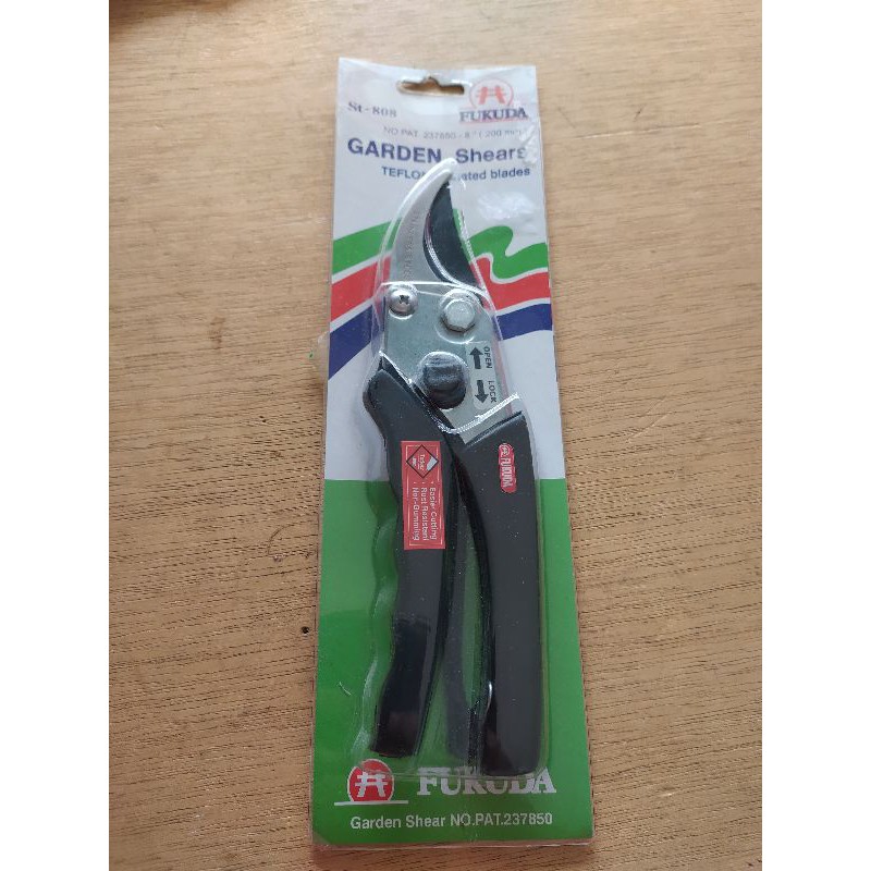 Gunting Dahan Fukuda