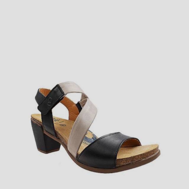 WANDA PANDA WANDA IN BLACK ORIGINAL SALE