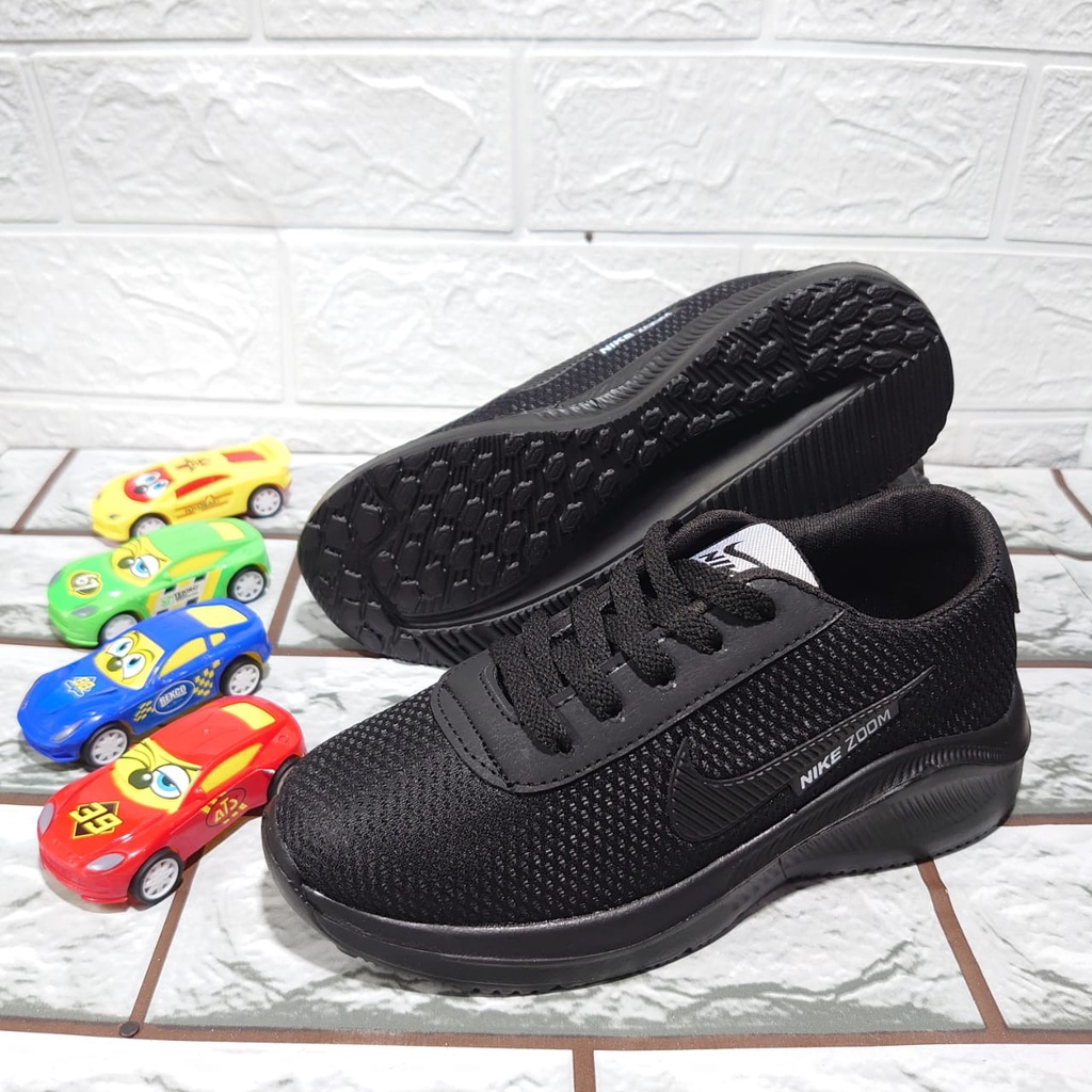 SEPATU SEKOLAH NIKE ZOOM NEW FULL HITAM POLOS REKAT PRIA WANITA / SEPATU FORMAL LAKI CEWEK / SEPATU SNEAKERS