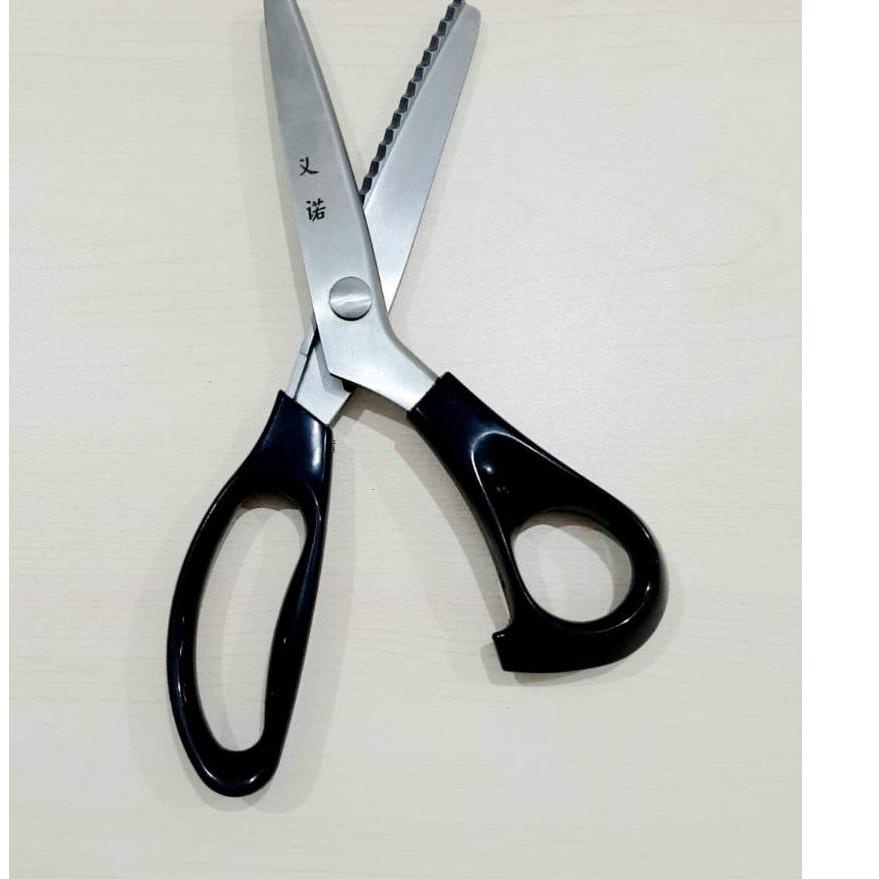 

Baru - Gunting Kain Zigzag 9 - Gunting Kain Belltex Stainless Steel