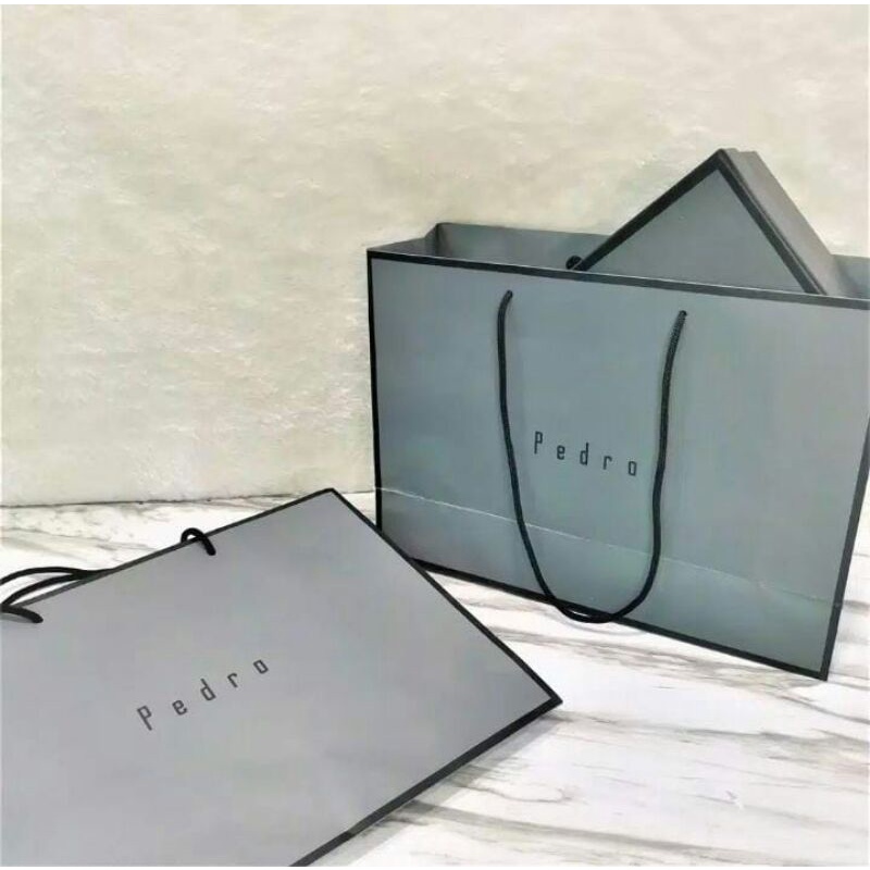 

Paper bags Pedro