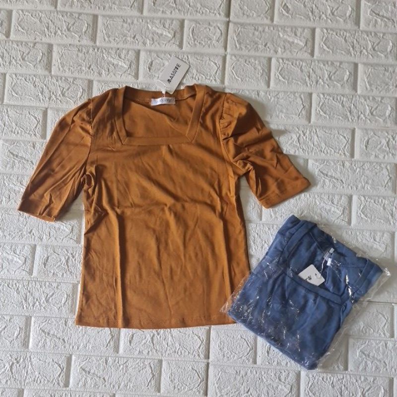 Atasan/blouse wanita import massive New bahan katun strect leher kotak