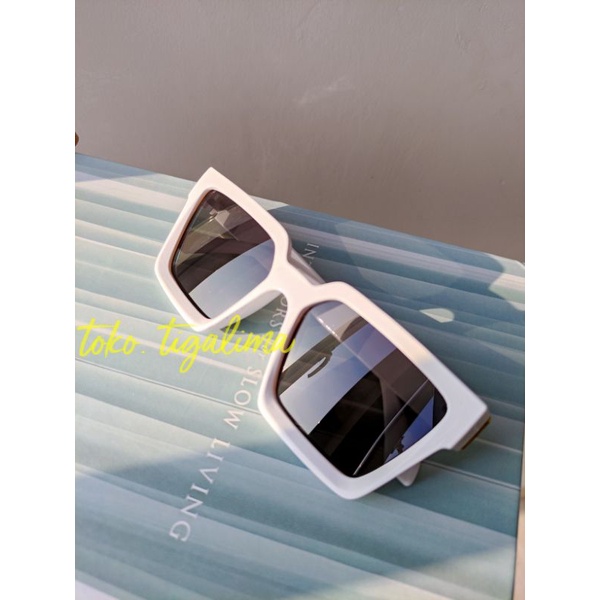 Kacamata Beverly Frame putih / Kacamata Hitam gaya untuk wanita