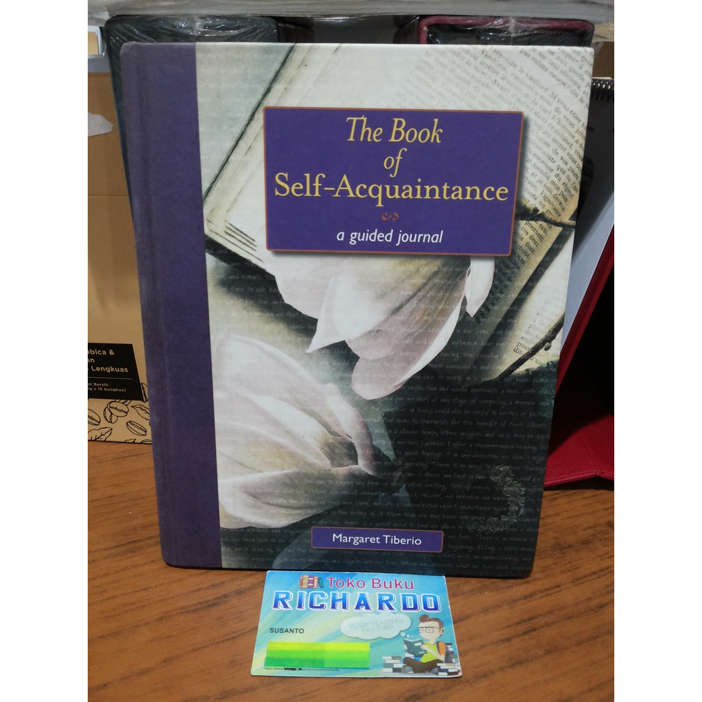 Buku The Book of Self Acquaintance - a Guide Journal --- Margaret Tiberio