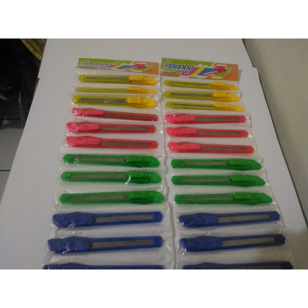 

CUTTER KECIL AMANDA