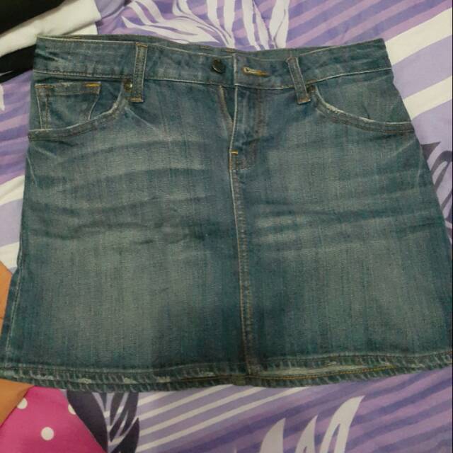 Preloved rok mini