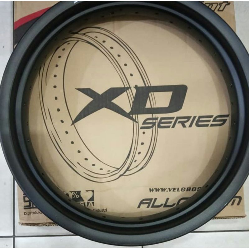 VELG/PELEK ROSSI XD UK 300 RING 17