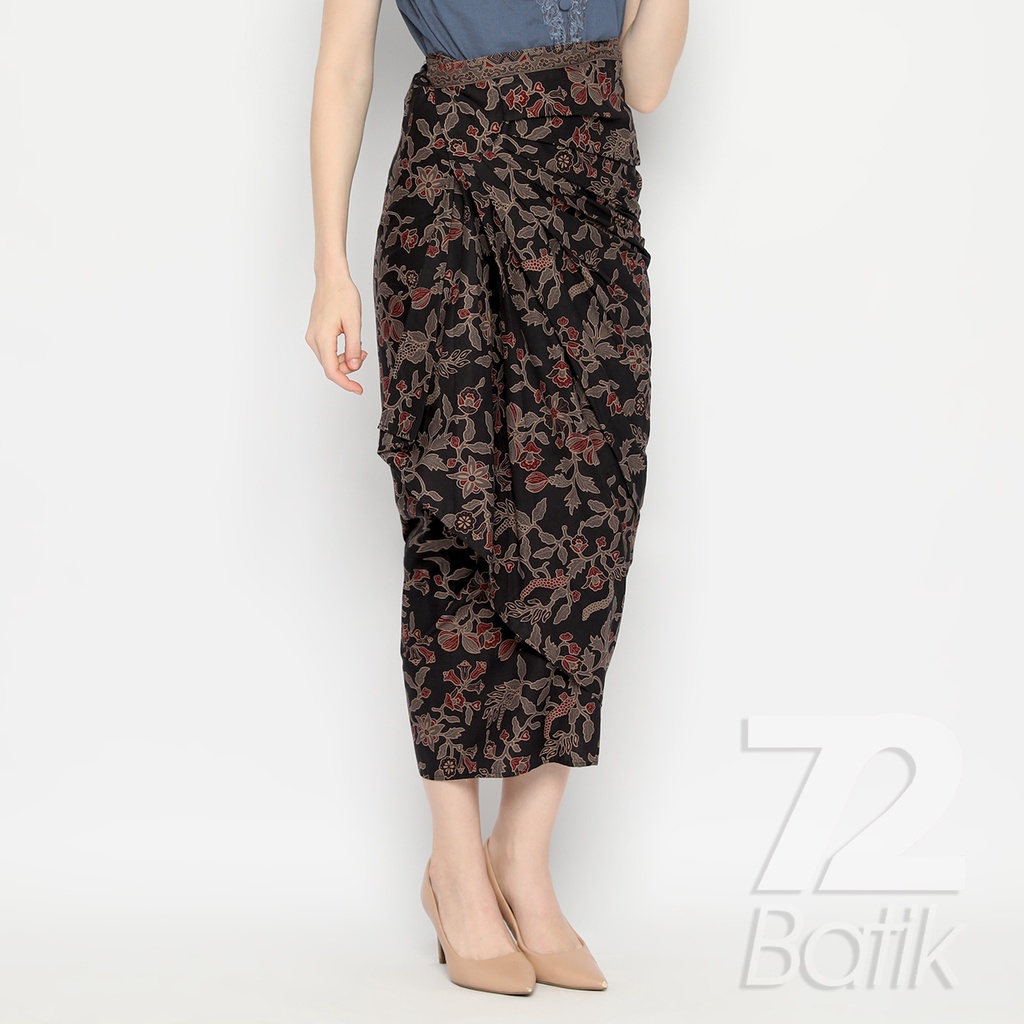 ROK BATIK SPAN Skirt Lilit Kebaya Instan Modern Wanita Motif Kembang Warna Hitam 721040 CAP 72 - Rok Batik Lilit Bawahan Skirt Kamen Kebaya Songket Batik Panjang Plisket Span Instan Jadi Bali Lembaran Premium Modern Untuk Wanita Kondangan