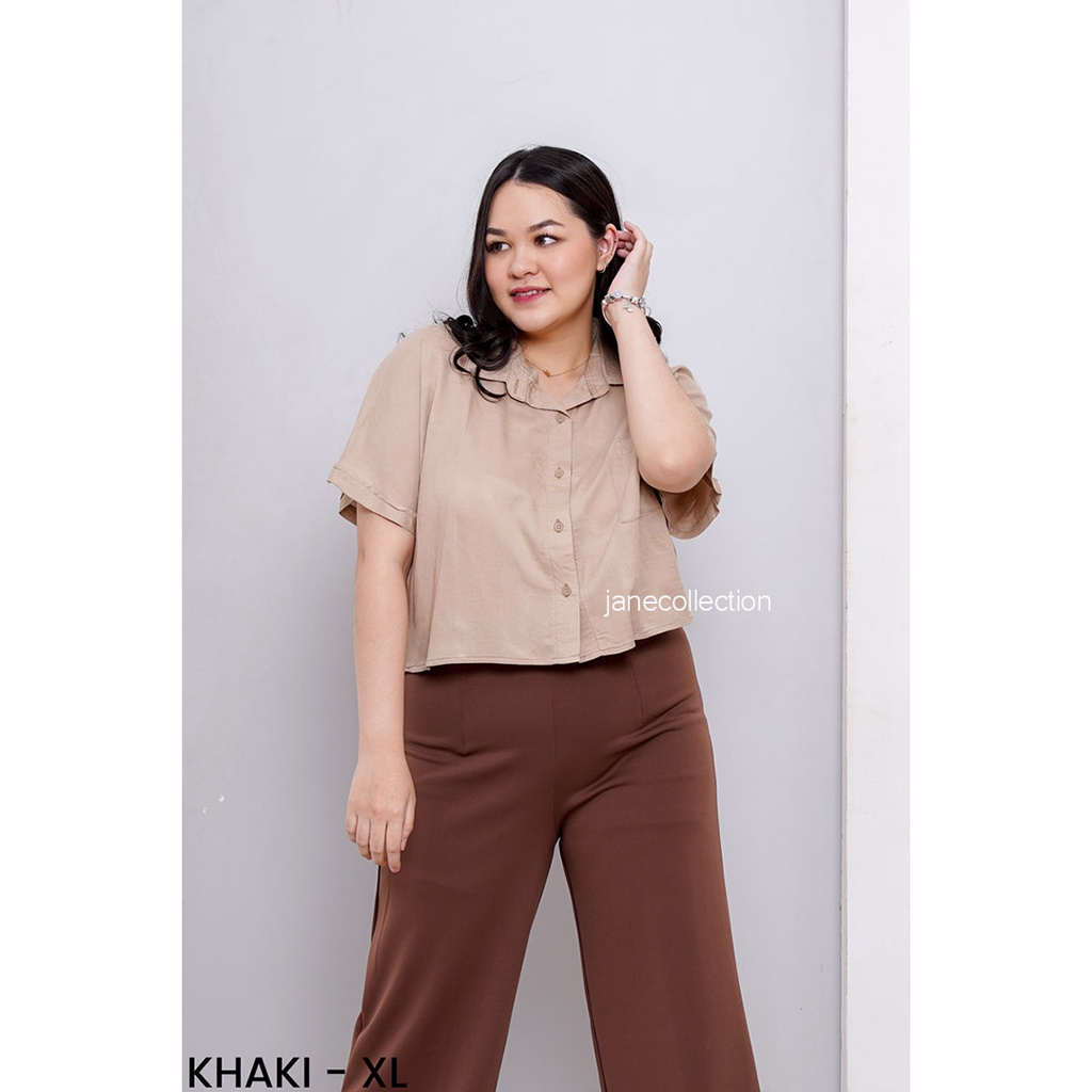 JANE COLLECTION || Kemeja Kerja Wanita Kancing Lengan Pendek M L XL XXL Ukuran Jumbo Oversize Crop Top Katun Rayon - Basic Crop Shirt