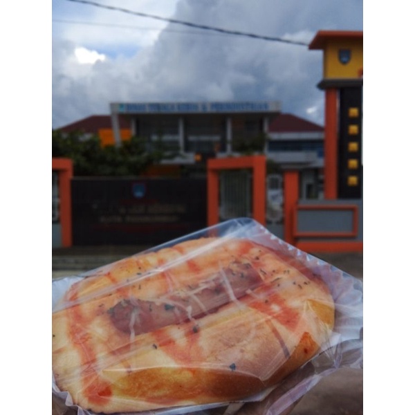 

roti sosis fresh