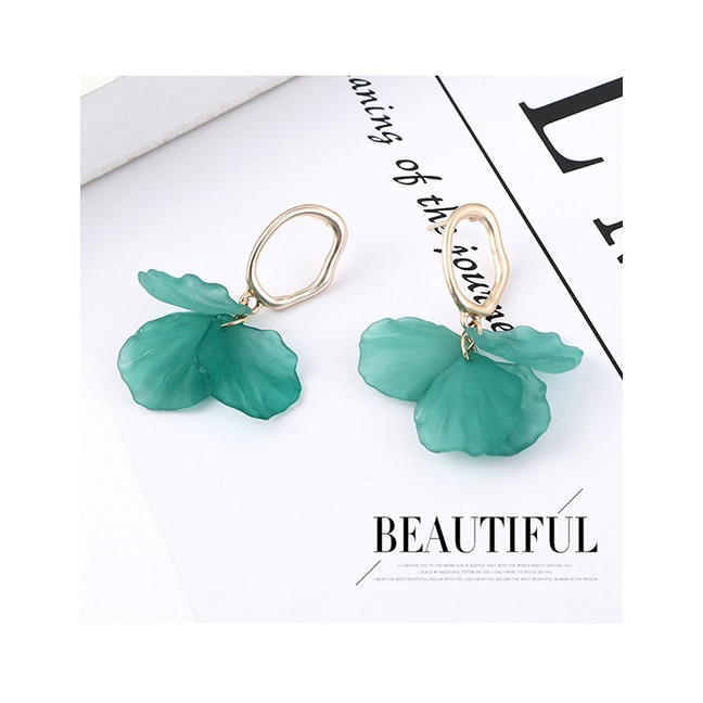 LRC Anting Tusuk Fashion Small Lotus Leaf Earrings Y62012