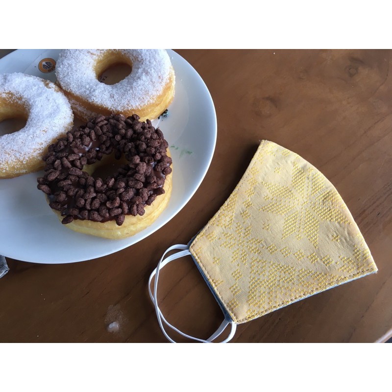 Masker Tenun Jayanagara Ethnic Craft