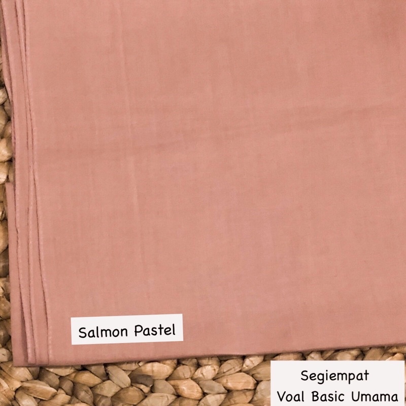 Hijab Basic Voal Umama Part 1-Salmon Pastel