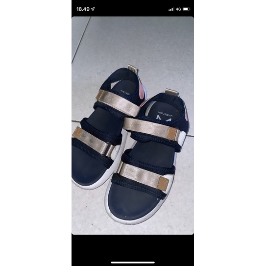 Req Undersix Kaka cantik