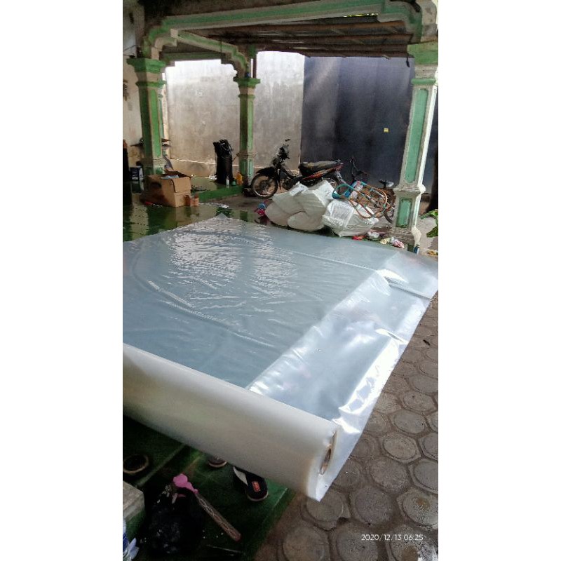 plastik anti UV 4 meter 200 micron 14% roll (ecer)