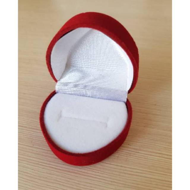 Kotak cincin / tempat cincin / kotak cincin brudu love polos