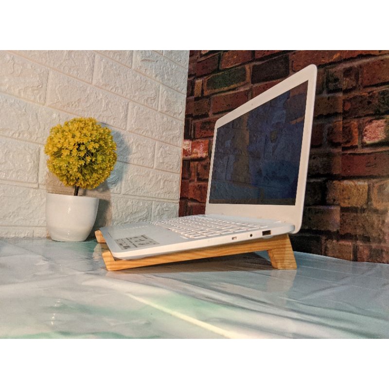 STANDING LAPTOP TATAKAN LAPTOP ALAS LAPTOP DARI KAYU RAMAH LINGKUNGAN