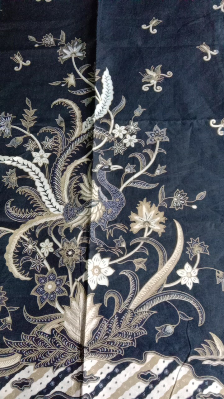 Kain Batik Solo Motif Merak Sinaran Dasar Navy