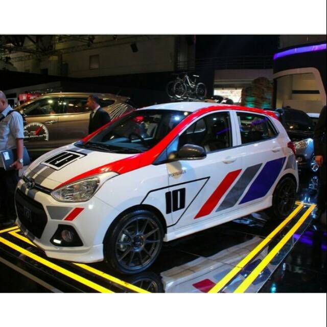 Cutting sticker mobil universal datsun go racing