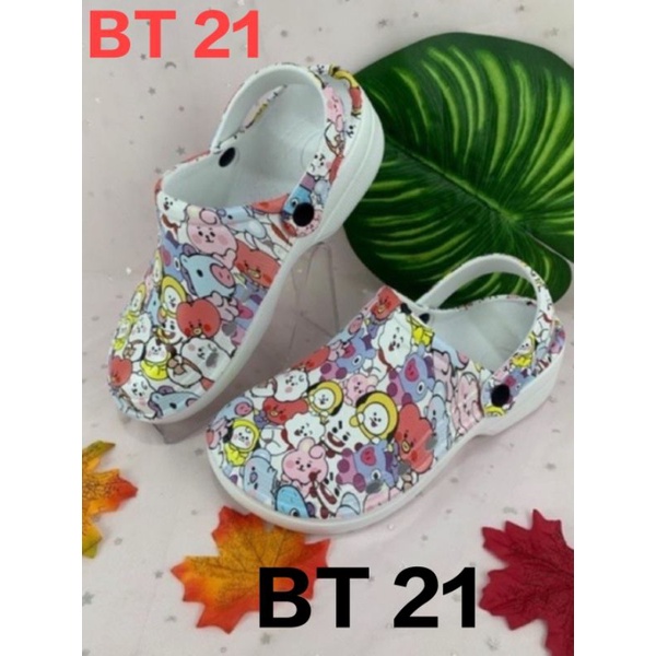 Sandal Viral Printing model crocs korean style Motif  Size 36-40