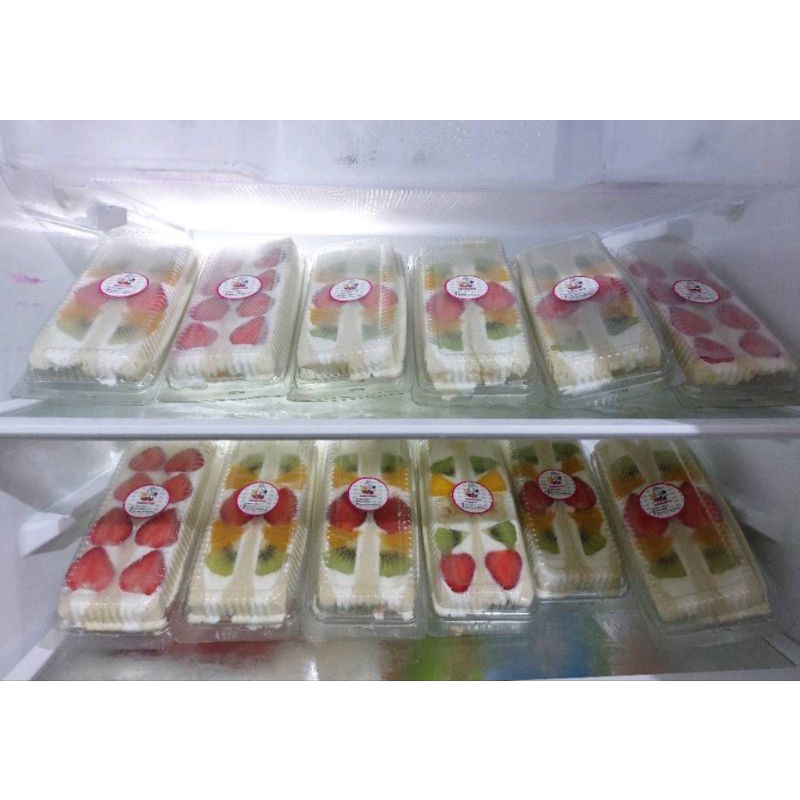 (25  Pcs) Mika Sandwich Segitiga / Mika Tempat Roti Tawar / Mika Burger / Tray Sandwich Murah