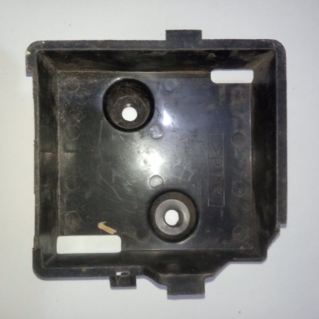 Box wadah aki Yamaha Jupiter Z original