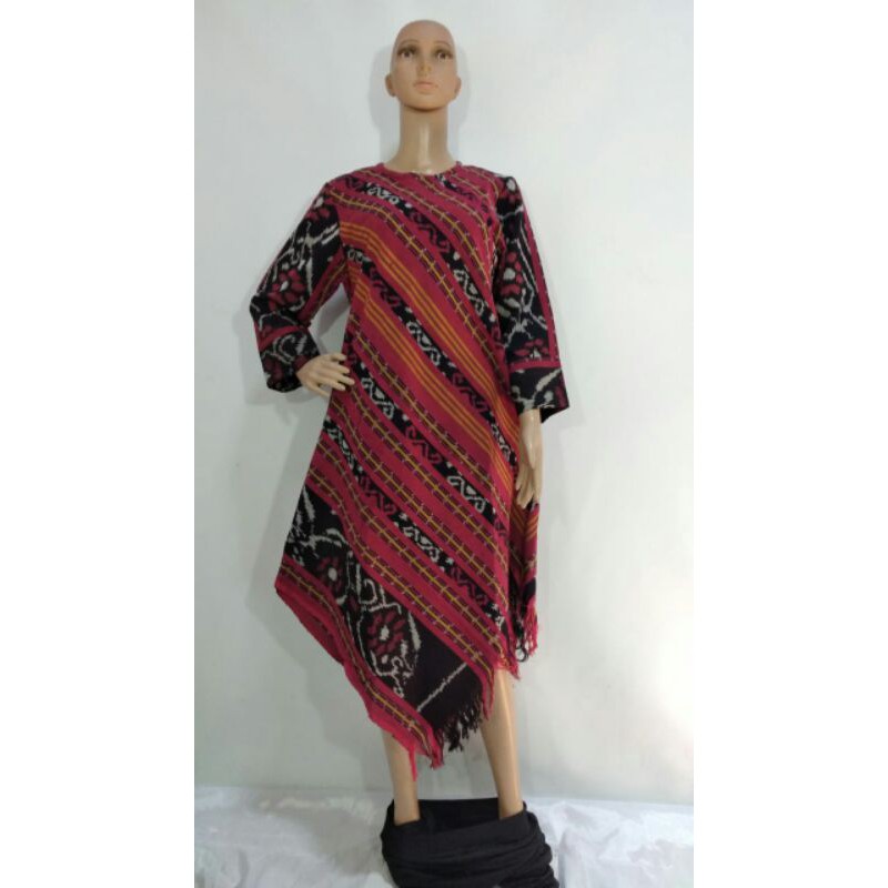 tunik tenun ikat