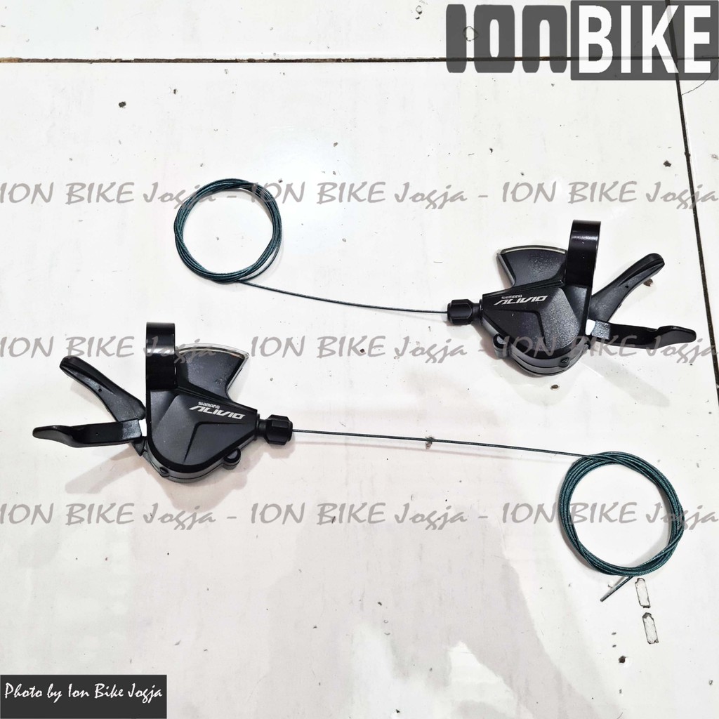 sepasang shifter alivio M3100 3 x 9 speed - shifter M 3100 9 speed - shifter 3x9sp sp original