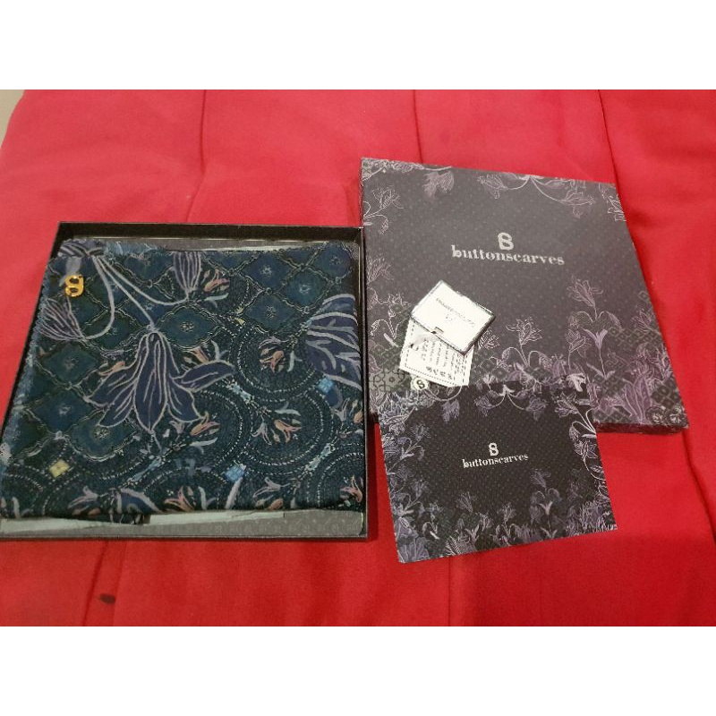 buttonscarves maharani navy preloved