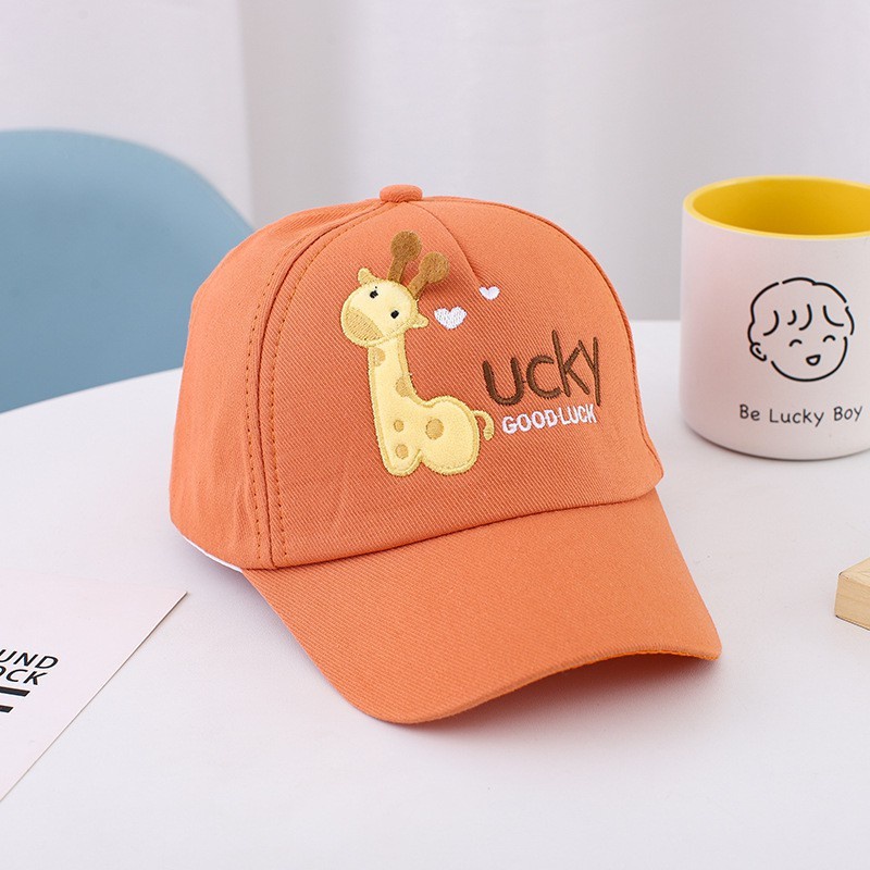 Topi anak bordir motif jerapah lucky